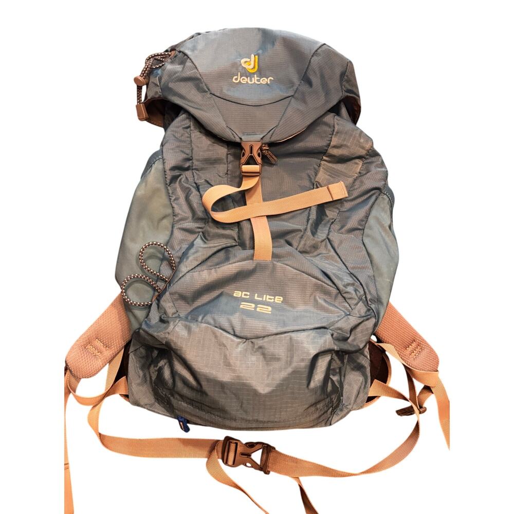 22L Deuter AC Lite 22 Hiking Backpack Blue Gray Aircomfort Daypack